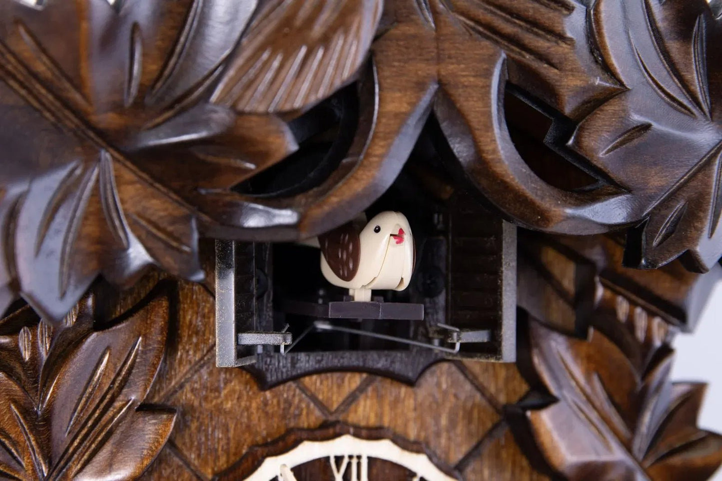 Cuckoo Clock Baumholder - Quartz Carved 23cm - Engstler - stavogue