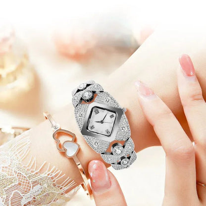 ⏳ Limited time 50% OFF✨Women's retro quartz watch with sparkling rhinestones - stavogue